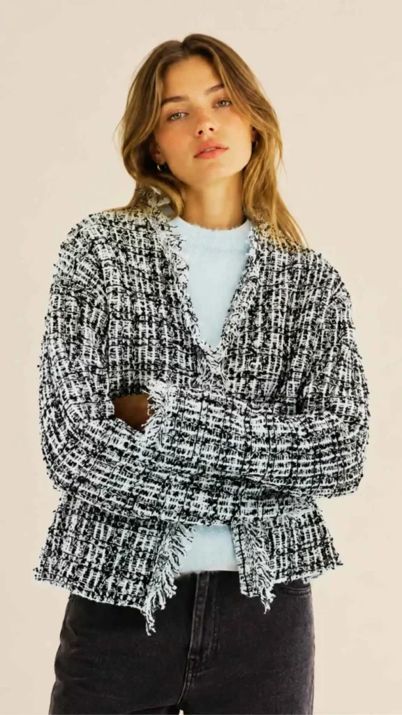 Oversized-tweed-blazer-outfit-with-knit-top-and-black-denim-137-729